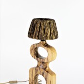 Krzysztof Jurkowski - Lampa stołowa -FARO-, rzeżba z drewna, lampa nocna, lampa biurkowa, prezent dla domu, modern art, na